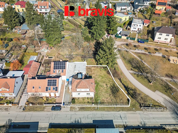 Prodej rodinného domu 127 m², pozemek 774 m² - foto 7