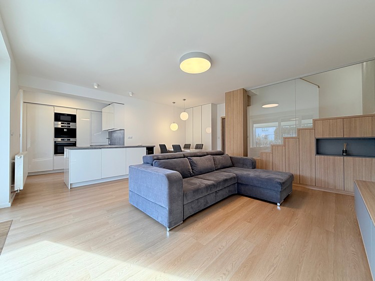 Prodej rodinného domu 157 m², pozemek 266 m² - foto 3
