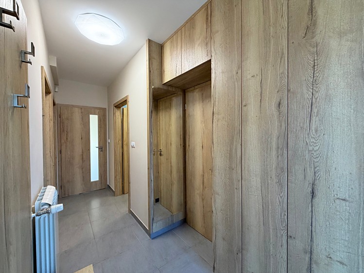 Prodej rodinného domu 157 m², pozemek 266 m² - foto 7