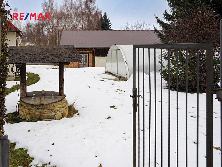 Prodej  rodinného domu 200 m², pozemek 6 705 m² - foto 3