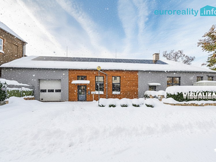 Prodej rodinného domu 274 m², pozemek 627 m² - foto 4