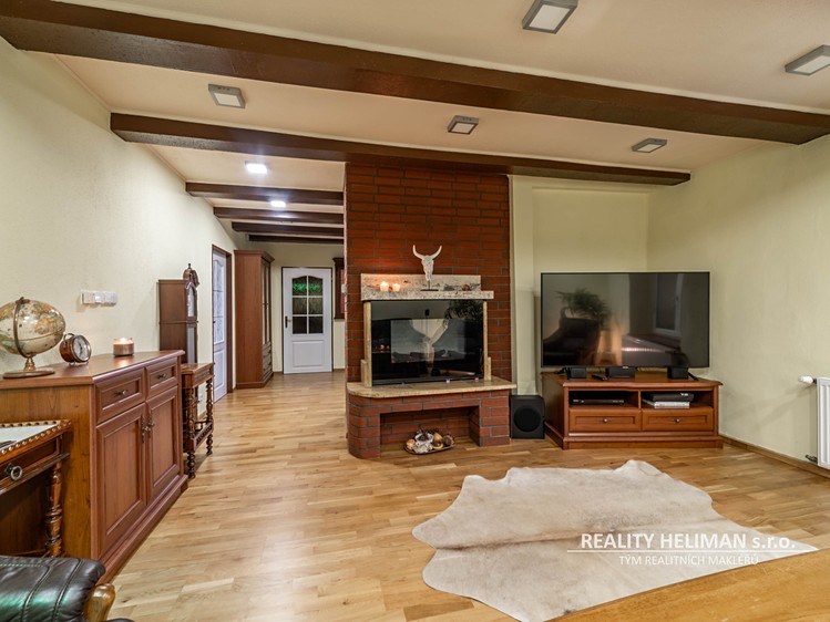 Prodej rodinného domu 145 m², pozemek 490 m² - foto 5
