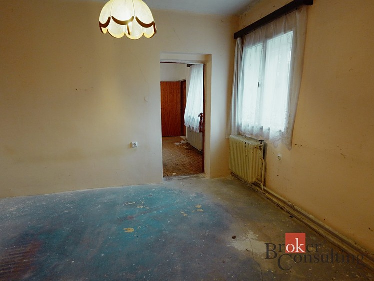 Prodej rodinného domu 205 m², pozemek 698 m² - foto 5