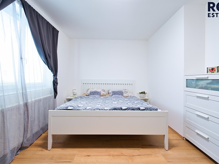 Prodej rodinného domu 100 m², pozemek 766 m² - foto 4