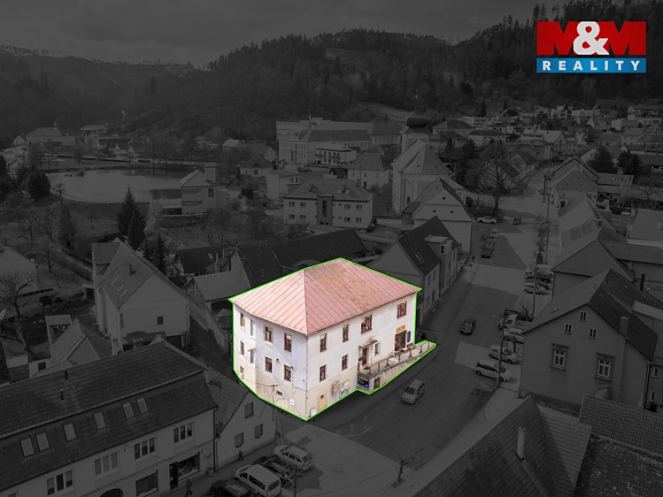 Prodej rodinného domu 411 m², pozemek 331 m² - foto 4
