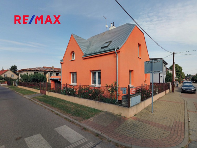 Prodej rodinného domu 156 m², pozemek 495 m² - foto 1