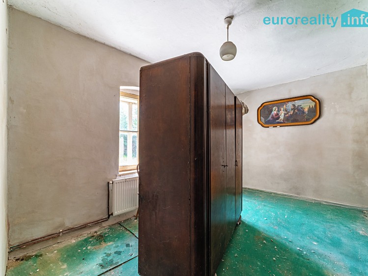 Prodej rodinného domu 112 m², pozemek 940 m² - foto 4