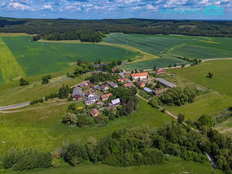 Prodej rodinného domu 112 m², pozemek 940 m² - foto 7