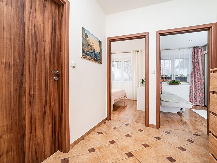 Pronájem rodinného domu 110 m², pozemek 576 m² - foto 6