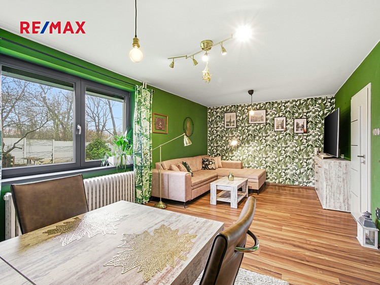 Pronájem rodinného domu 171 m², pozemek 728 m² - foto 4