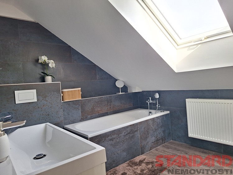 Pronájem rodinného domu 102 m², pozemek 70 m² - foto 7