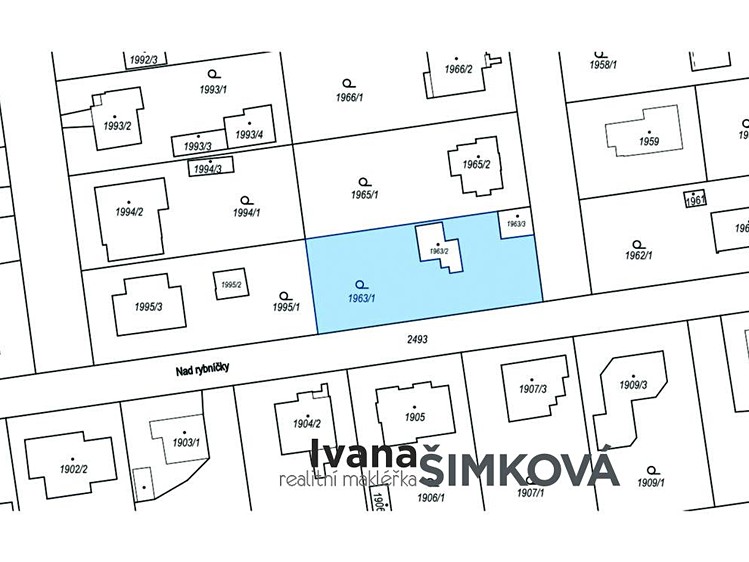 Prodej stavebního pozemku 910 m² - foto 7