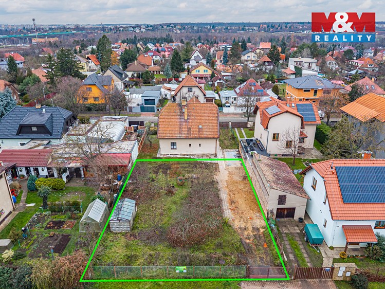 Prodej stavebního pozemku 550 m² - foto 3