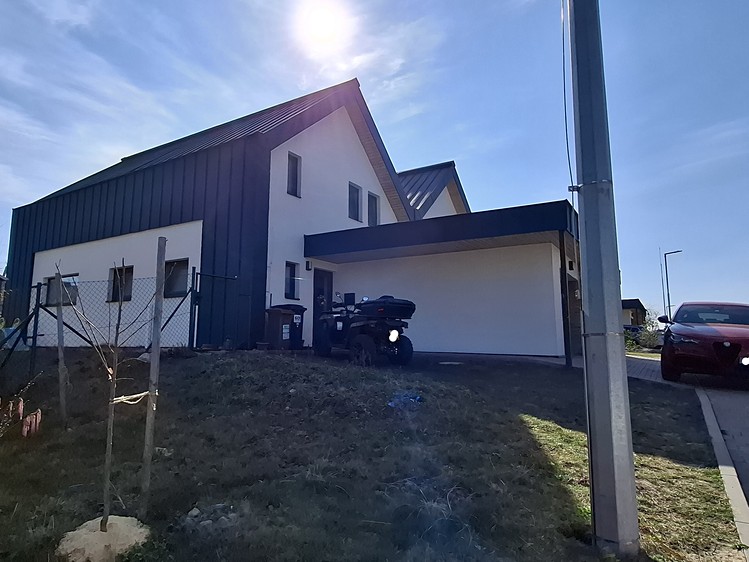 Pronájem rodinného domu 135 m², pozemek 382 m² - foto 2