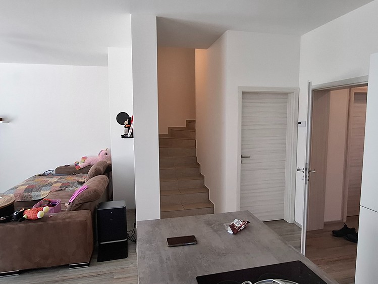Pronájem rodinného domu 135 m², pozemek 382 m² - foto 5