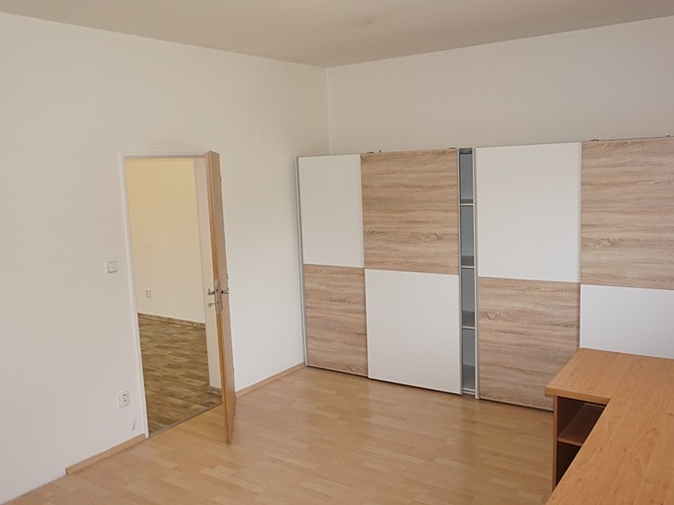 Pronájem rodinného domu 74 m², pozemek 74 m² - foto 8