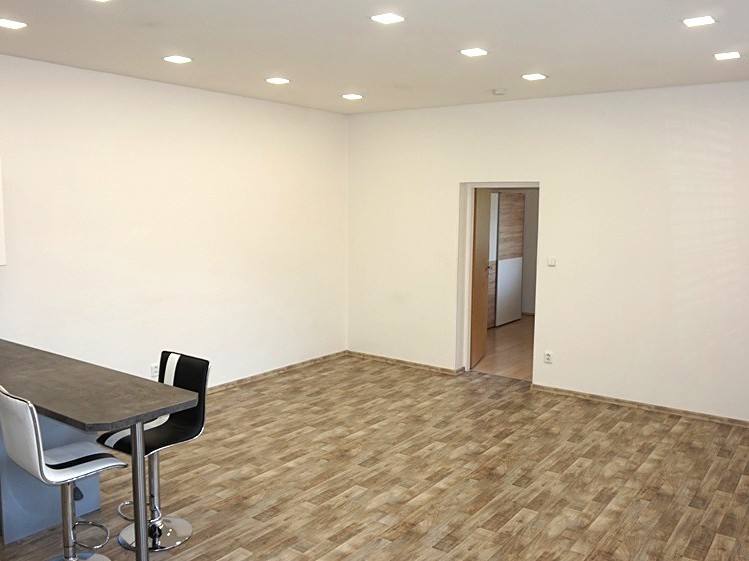 Pronájem rodinného domu 74 m², pozemek 74 m² - foto 5