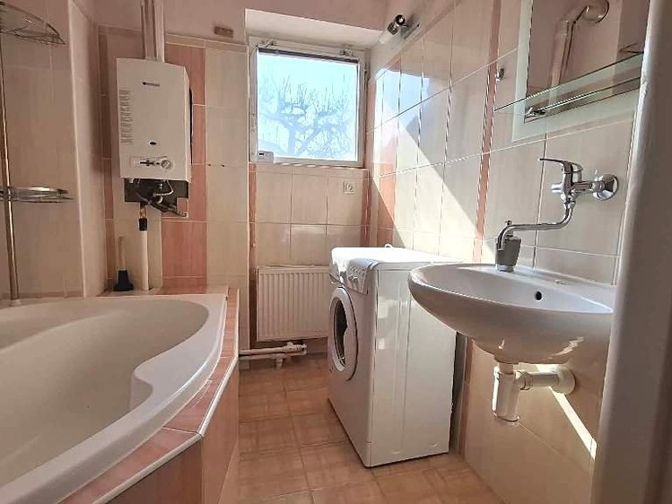 Pronájem rodinného domu 75 m², pozemek 439 m² - foto 7