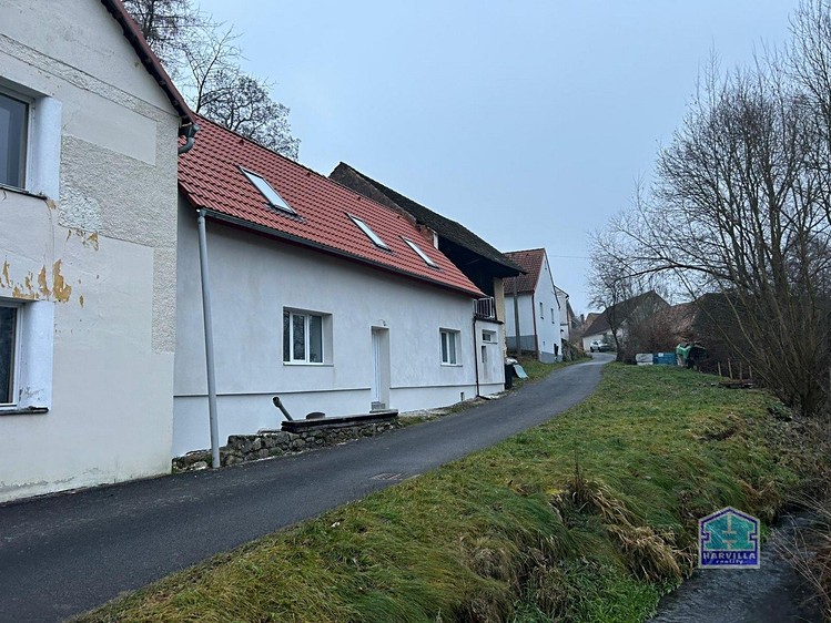 Pronájem rodinného domu 98 m², pozemek 419 m² - foto 2