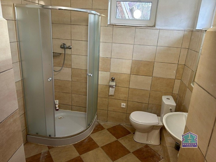 Pronájem rodinného domu 98 m², pozemek 419 m² - foto 8
