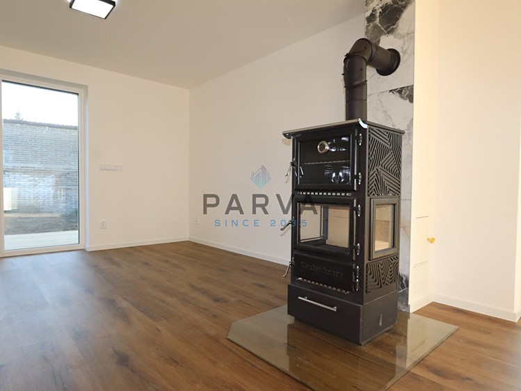 Pronájem rodinného domu 85 m², pozemek 423 m² - foto 8
