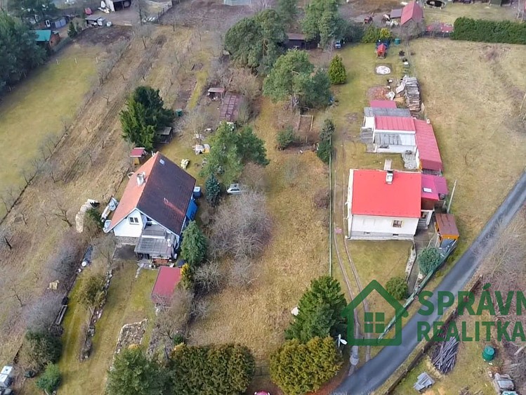 Prodej  stavebního pozemku 2 080 m² - foto 4
