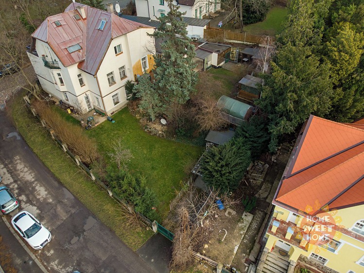 Prodej stavebního pozemku 389 m² - foto 4