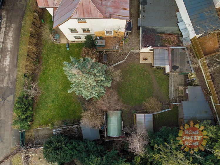 Prodej stavebního pozemku 389 m² - foto 5