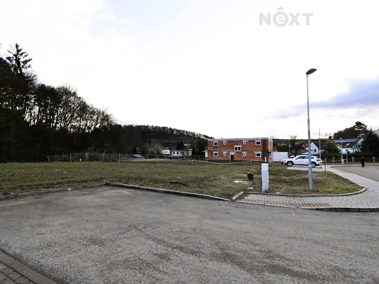 Prodej stavebního pozemku 933 m² - foto 6