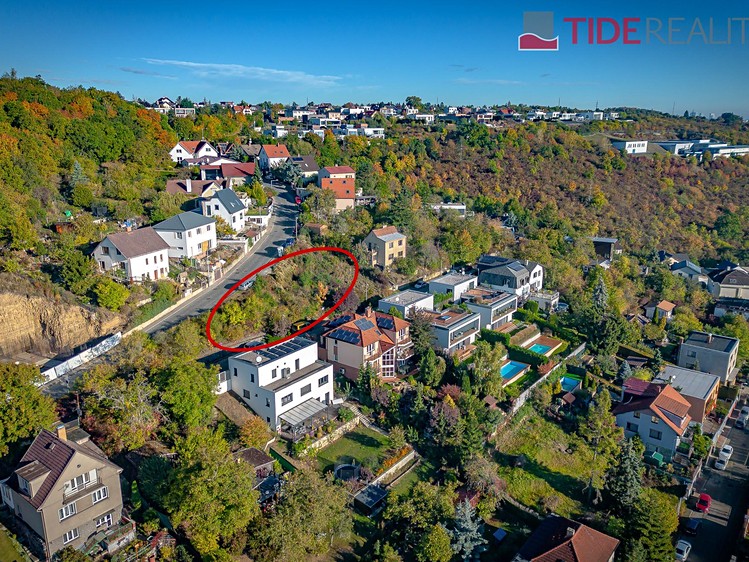 Prodej stavebního pozemku 534 m² - foto 1
