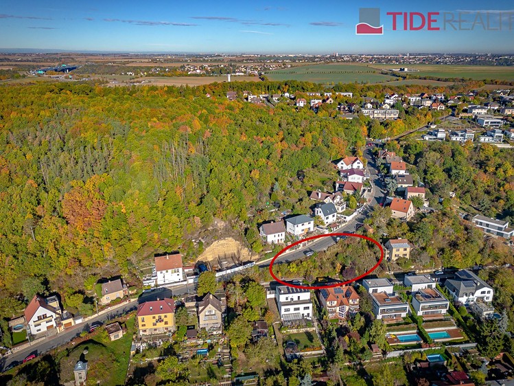 Prodej stavebního pozemku 534 m² - foto 5