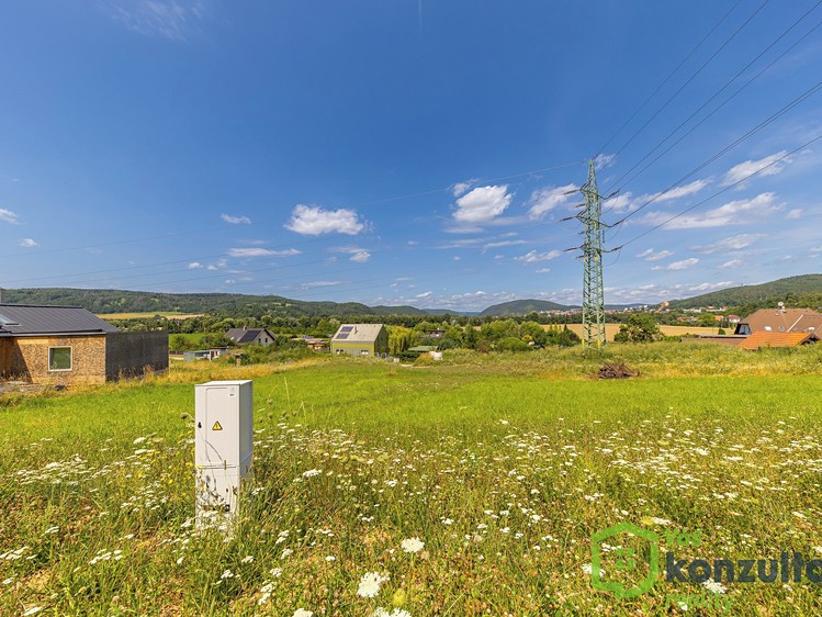 Prodej stavebního pozemku 1 414 m² - foto 4