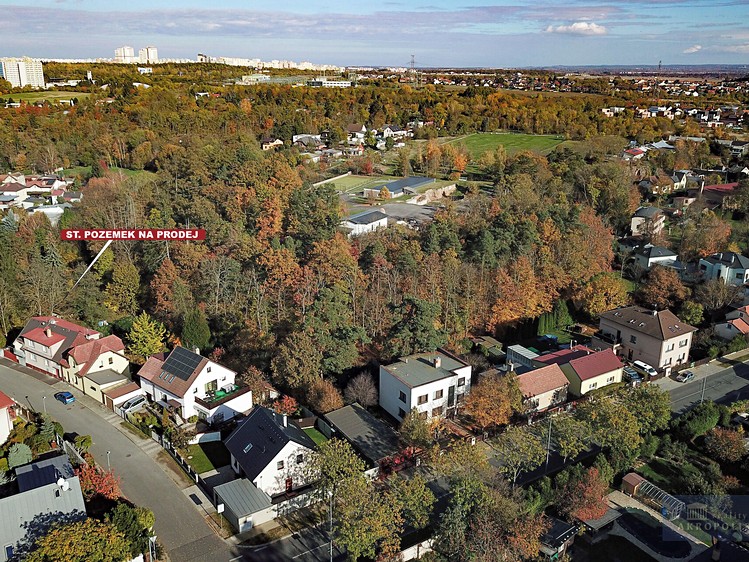 Prodej stavebního pozemku 934 m² - foto 7