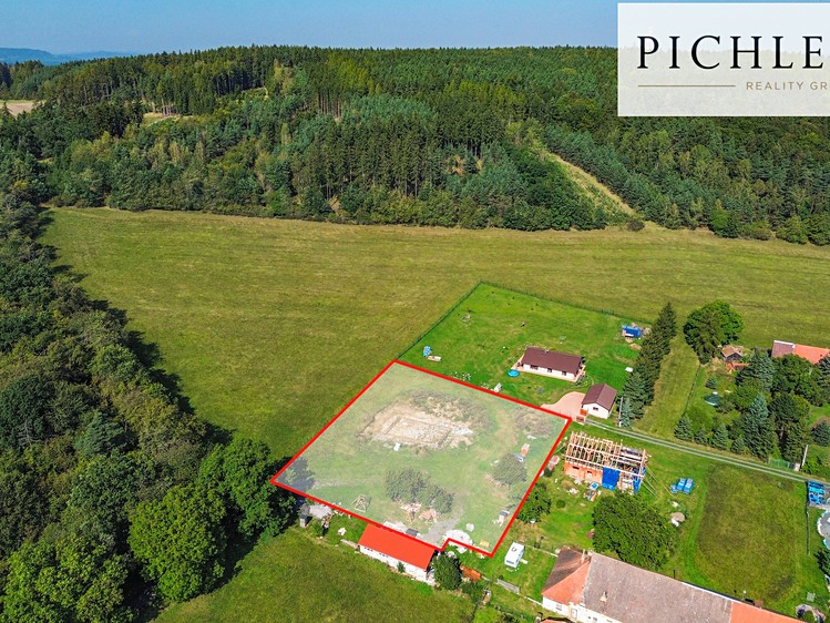 Prodej stavebního pozemku 3 666 m² - foto 3