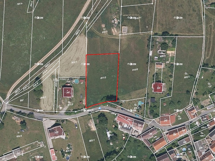 Prodej stavebního pozemku 1 798 m² - foto 3