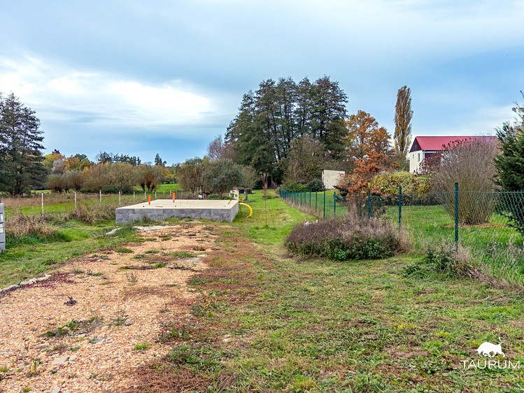 Prodej stavebního pozemku 1 500 m² - foto 5