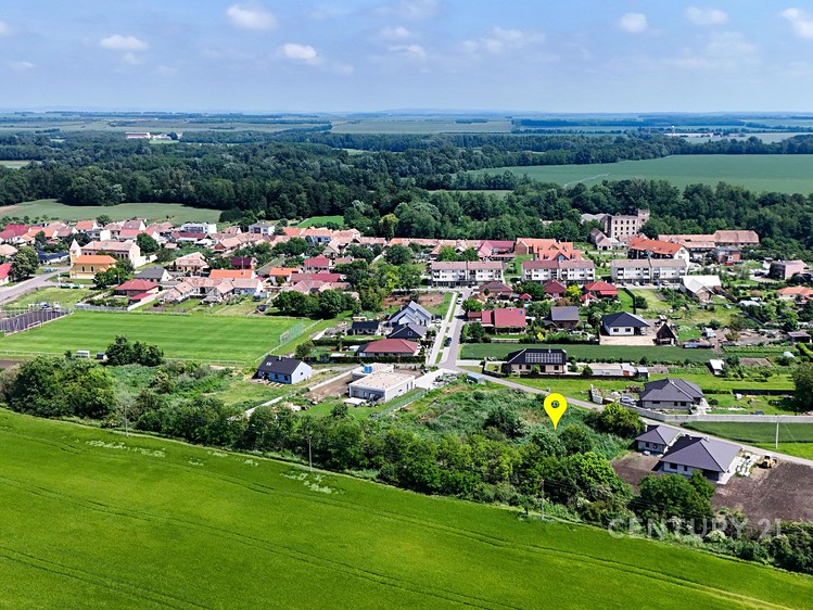 Prodej stavebního pozemku 1 221 m² - foto 7