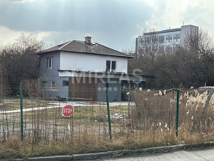 Pronájem komerčního pozemku 900 m² - foto 8