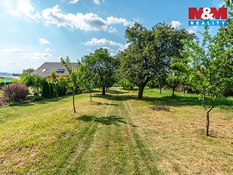 Prodej stavebního pozemku 3 276 m² - foto 2