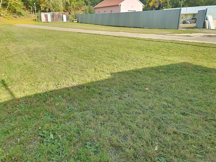 Pronájem komerčního pozemku 450 m² - foto 1