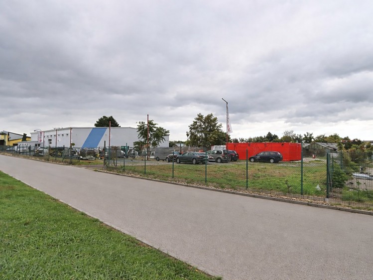 Pronájem komerčního pozemku 1 708 m² - foto 4