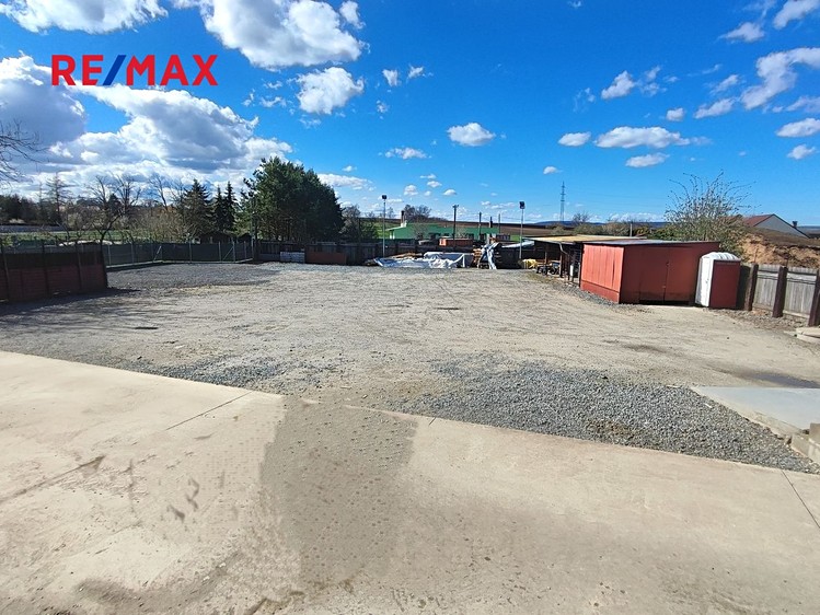 Pronájem  komerčního pozemku 1 553 m² - foto 8