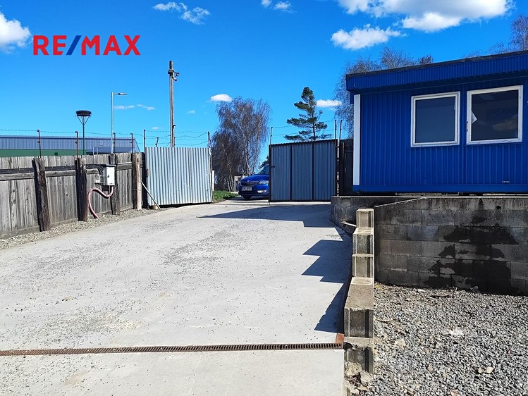 Pronájem  komerčního pozemku 1 553 m² - foto 6