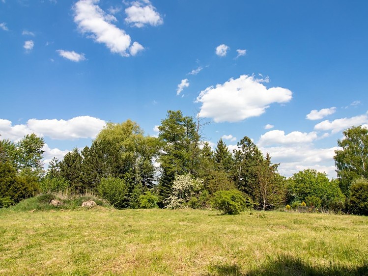 Prodej  stavebního pozemku 910 m² - foto 4