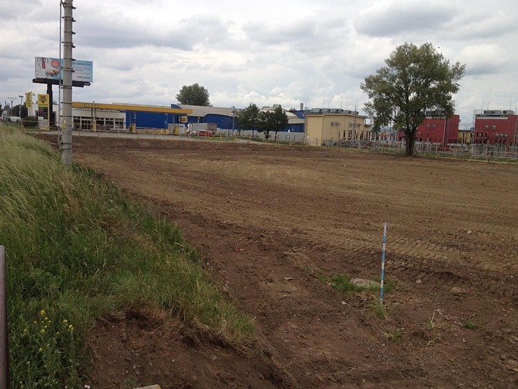 Pronájem komerčního pozemku 8 500 m² - foto 4