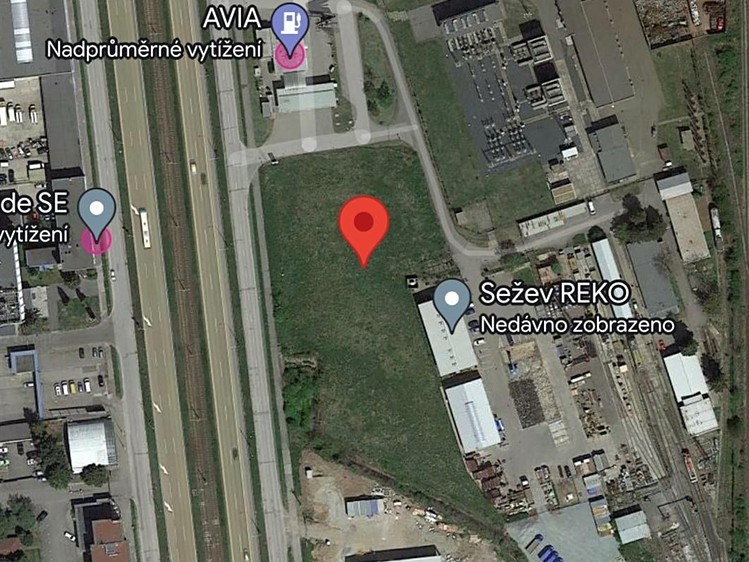 Pronájem komerčního pozemku 8 500 m² - foto 1