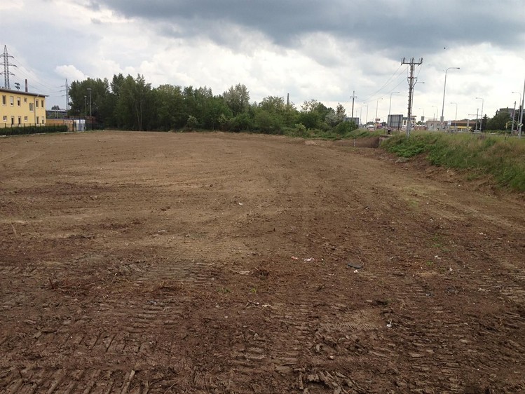 Pronájem komerčního pozemku 8 500 m² - foto 5