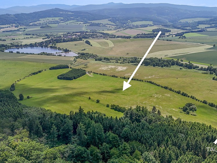 Prodej louky 139 968 m² - foto 5