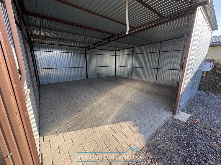 Pronájem  komerčního pozemku 600 m² - foto 5