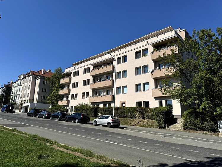 Prodej kanceláře 125 m² - foto 4